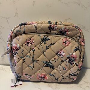 NWT VB Lay Flat Cosmetic Case